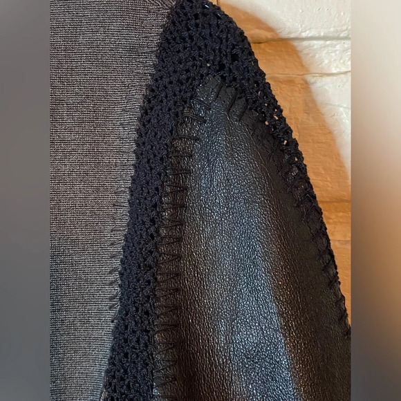 STELLA & JAMIE Rio Draped Leather Sleeve Jacket in Taupe/Black Size Medium - Picture 6 of 9